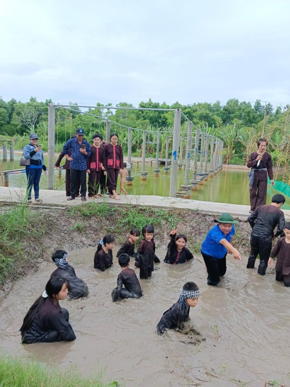 Bungalow - Farmstay Hoa Rung U Minh Ca Mau Luaran gambar